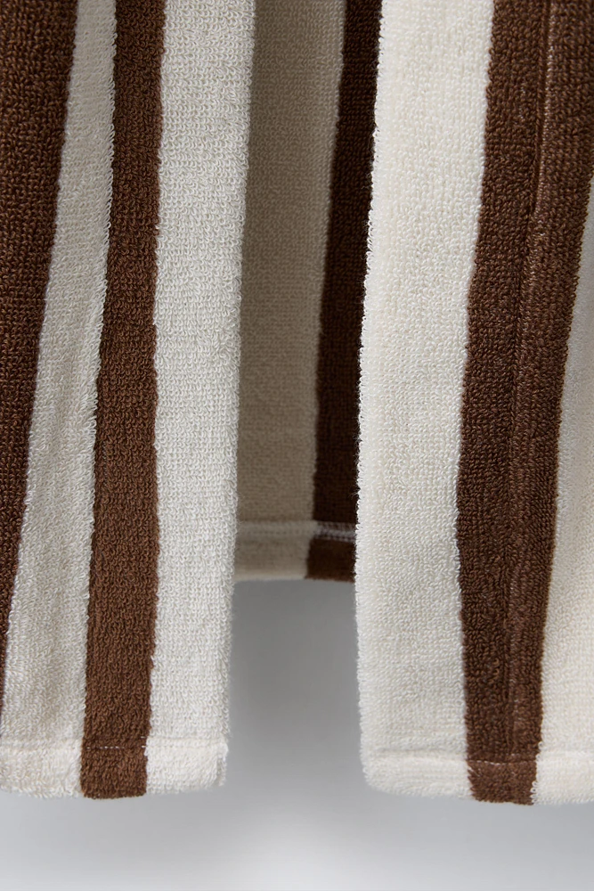 HÔTEL MAGIQUE © X ZARA STRIPED ROBE