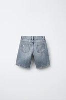 RIPPED STRAIGHT FIT DENIM SHORTS