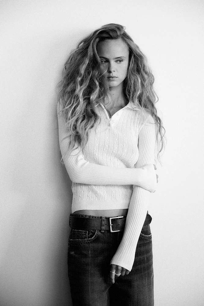 CABLE KNIT POLO TOP