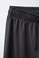 FLOWY WIDE LEG PANTS