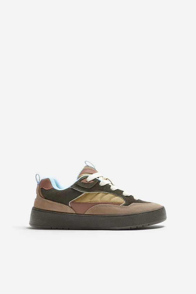 TENNIS MULTICOLORES