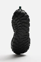 TEXTURED SOLE SNEAKERS