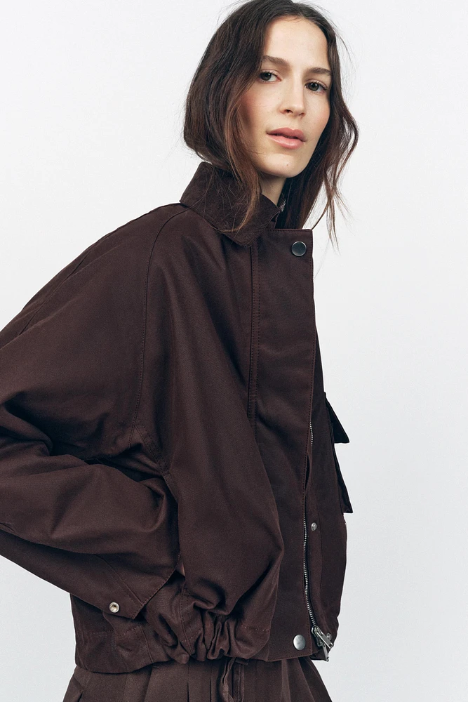 VESTE CIRÉE AVEC COL EN VELOURS CÔTELÉ, COLLECTION ZW