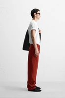 RELAXED FIT JEANS