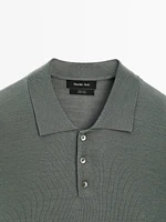 100% merino wool knit sweater with polo collar