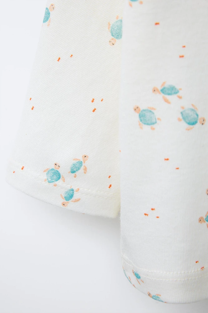 TURTLE PRINT T-SHIRT