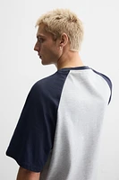CONTRASTING SLEEVE T-SHIRT