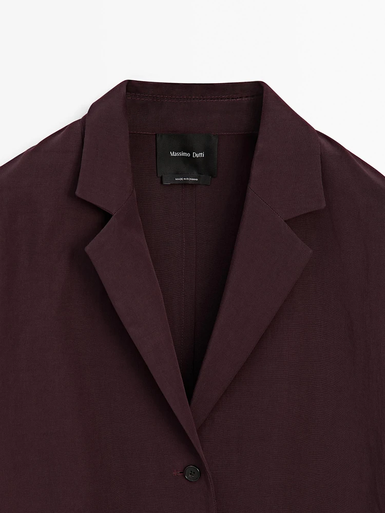 Semi-textured blazer with belt