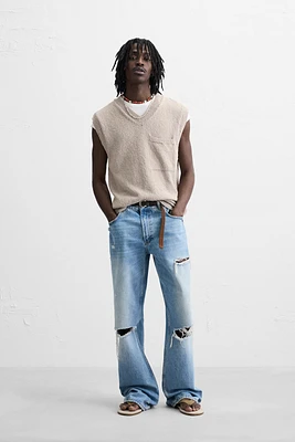 TEXTURED KNIT VEST