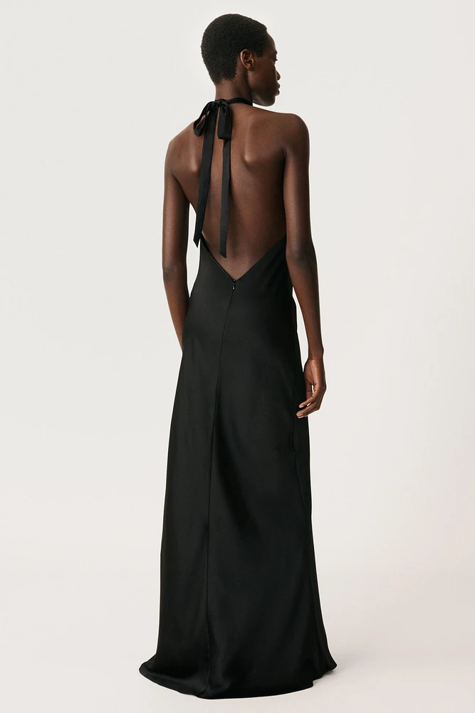 ROBE SATINÉE À ENCOLURE AMÉRICAINE 50E ANNIVERSAIRE