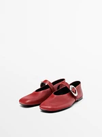 Ballerines en cuir avec boucle