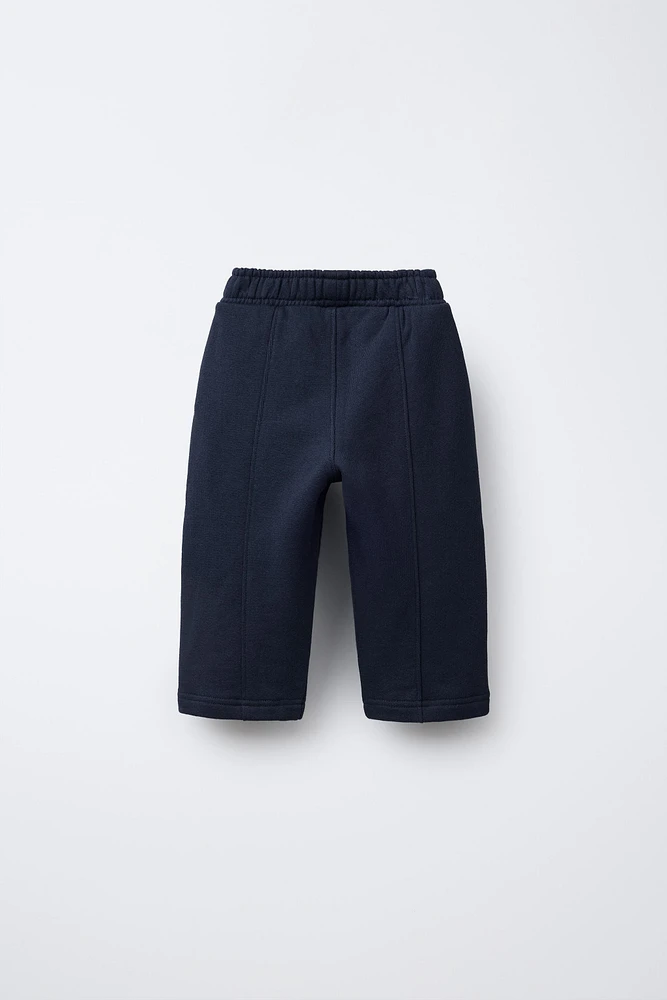 PANTALON DROIT EN MOLLETON À INSCRIPTION