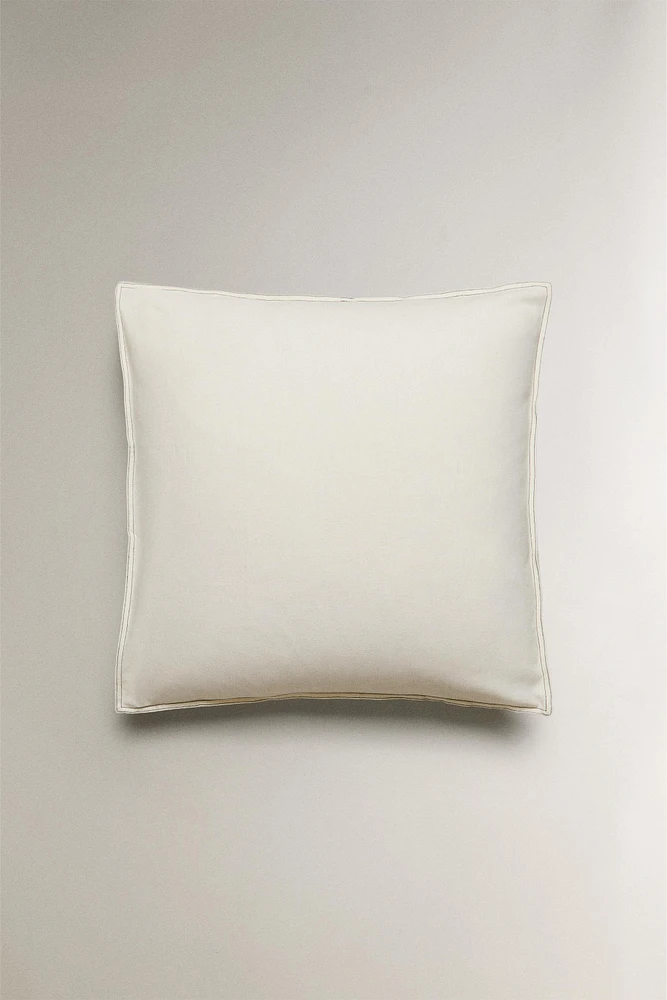 PILLOWCASE WITH BACKSTITCHING