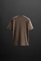 LIGHTWEIGHT TEXTURED T-SHIRT