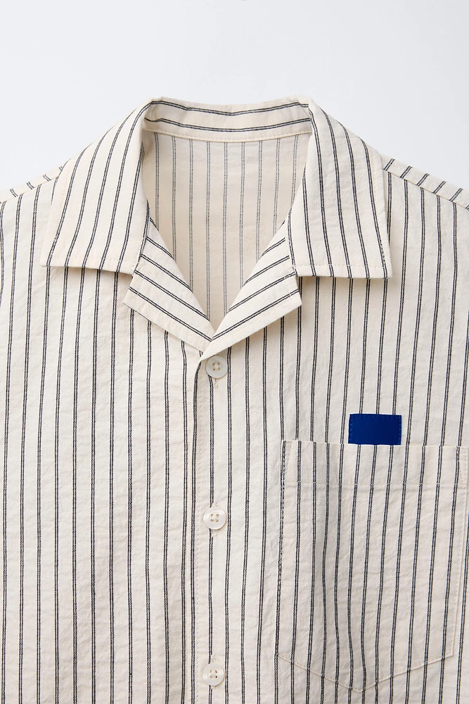 TEXTURED STRIPED SHIRT