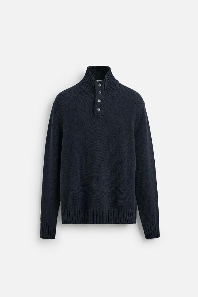 COTTON-WOOL BUTTON SWEATER
