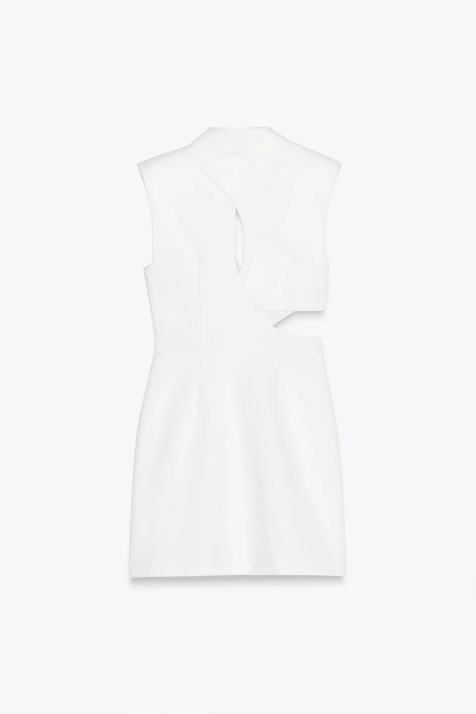 CUT OUT BUCKLE MINI DRESS