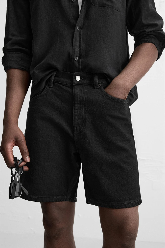REGULAR FIT DENIM SHORTS