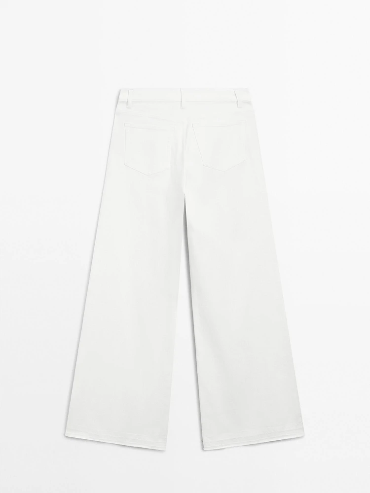 Flared high-waist jeans