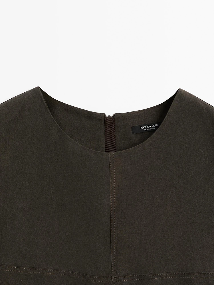 Midi dress with seam details