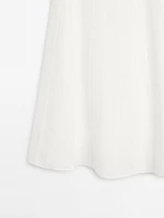 Jupe midi ample avec coutures marquées