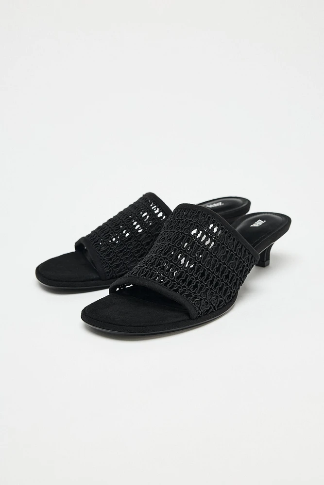 MULE TISSU TRESSÉ TALONS KITTEN