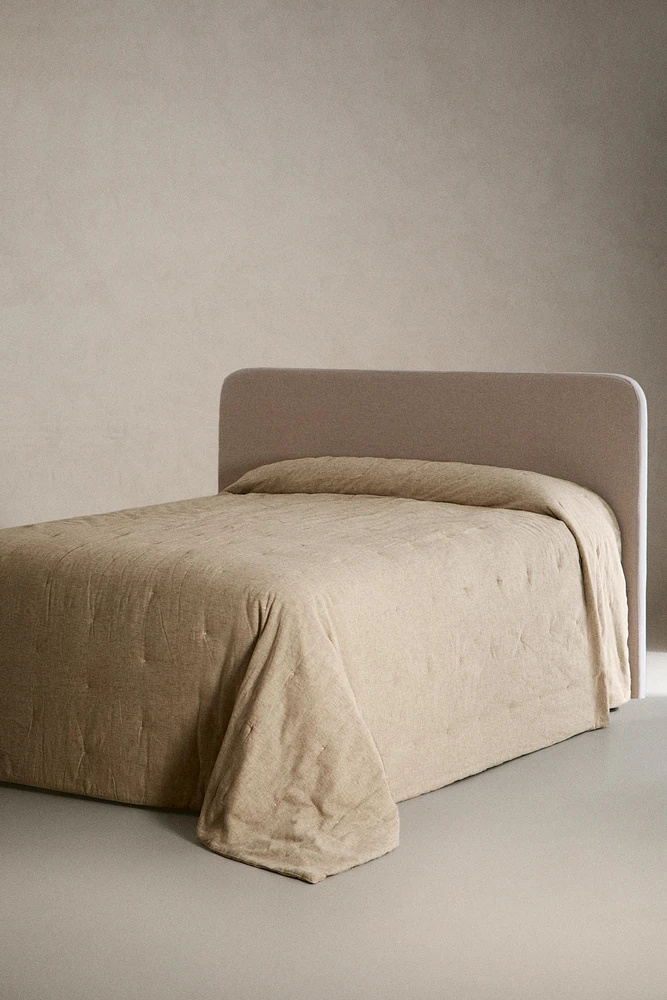 COTTON AND LINEN QUILT