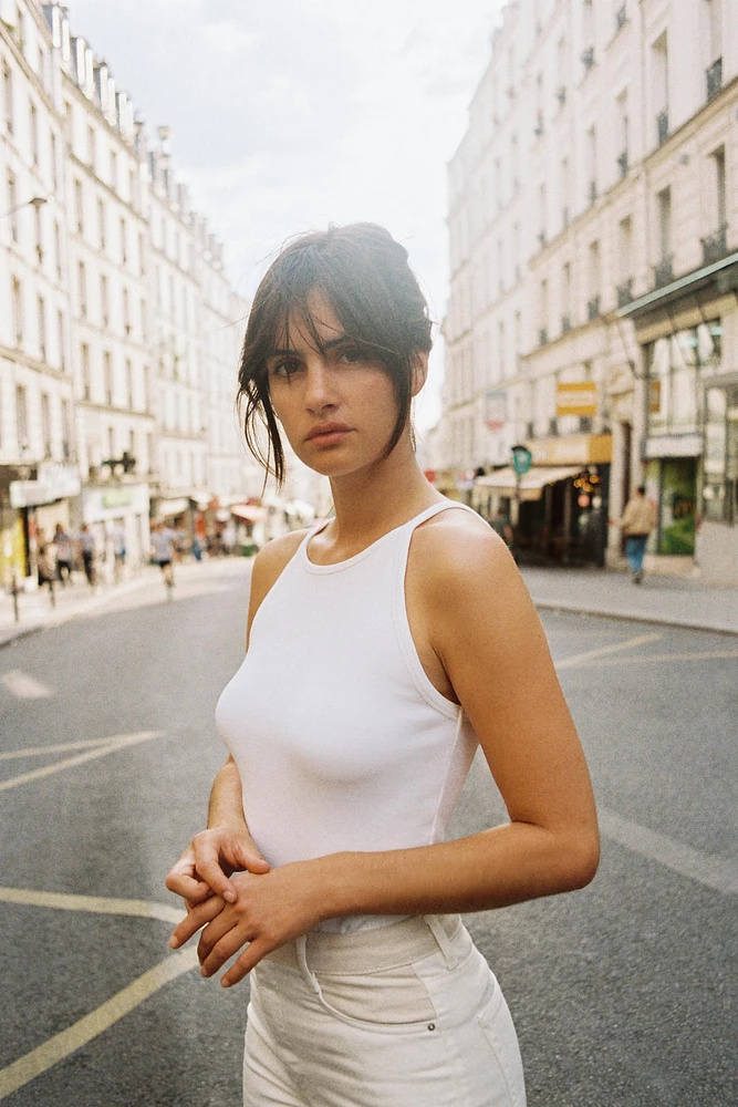 TANK TOP