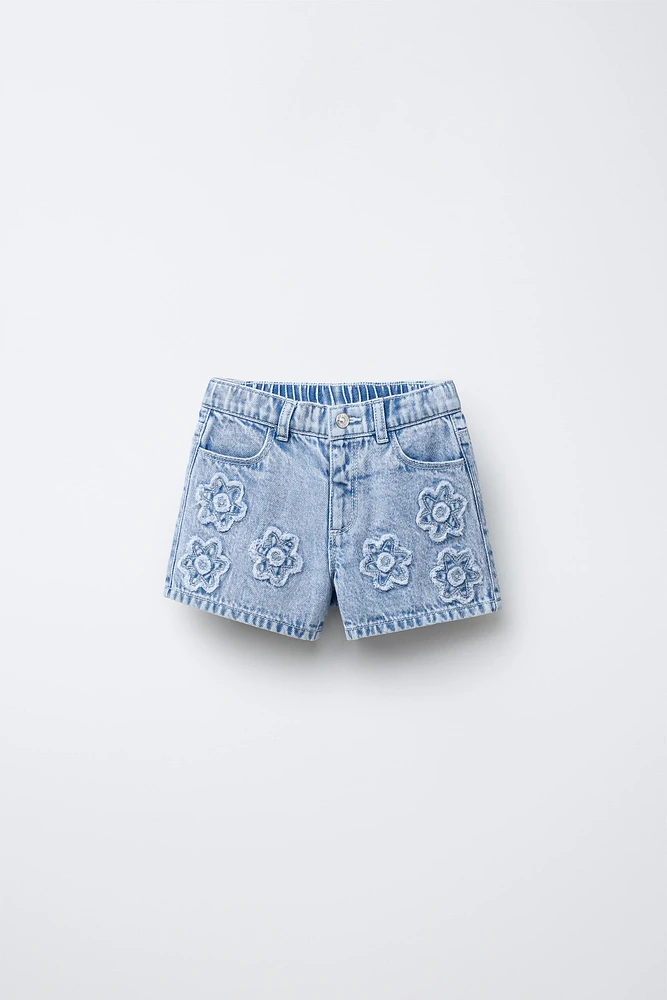 FLORAL DENIM SHORTS