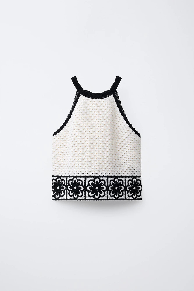 TOP EN MAILLE CROCHET COL HALTER FLEURS