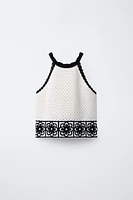 TOP EN MAILLE CROCHET COL HALTER FLEURS