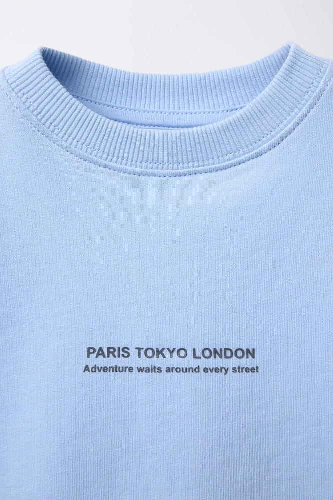 ENSEMBLE DE JOGGING T-SHIRT ET BERMUDA INSCRIPTION