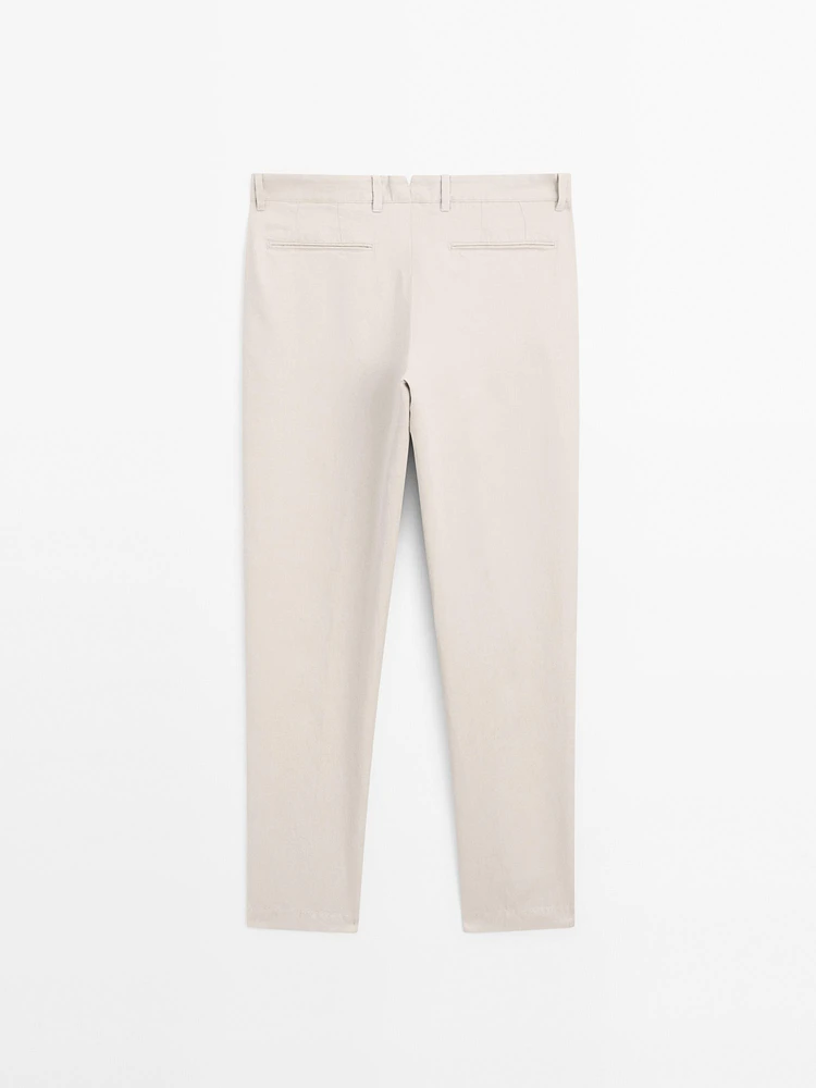 Pantalon tapered fit 100 % lin