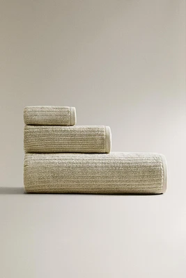 STRIPED TEXTURED BATH TOWEL