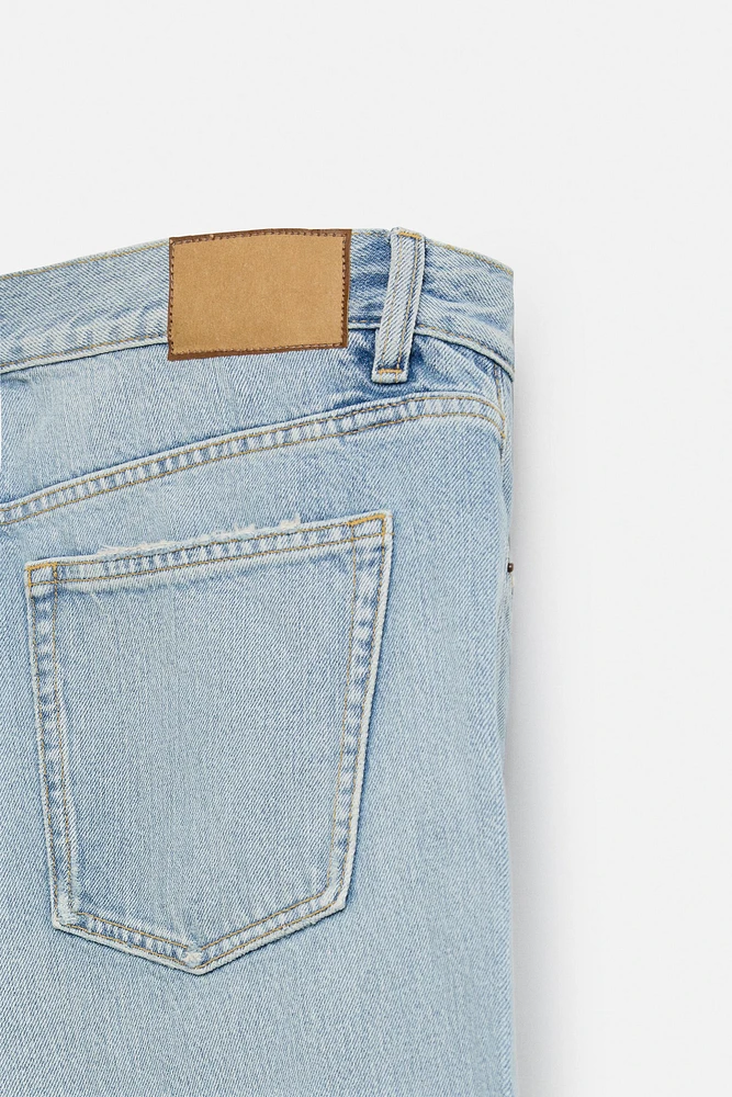 RIPPED REGULAR STRAIGHT FIT JEANS