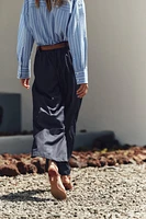 WIDE LEG BELTED PANTS