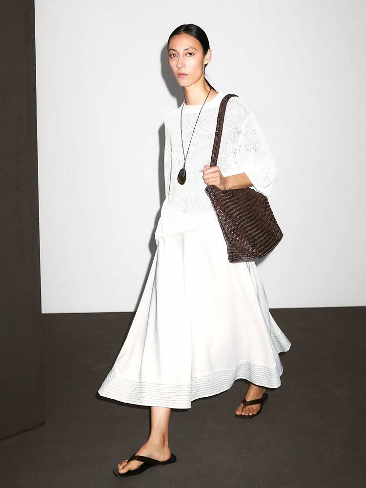 Flared linen blend skirt with seam details