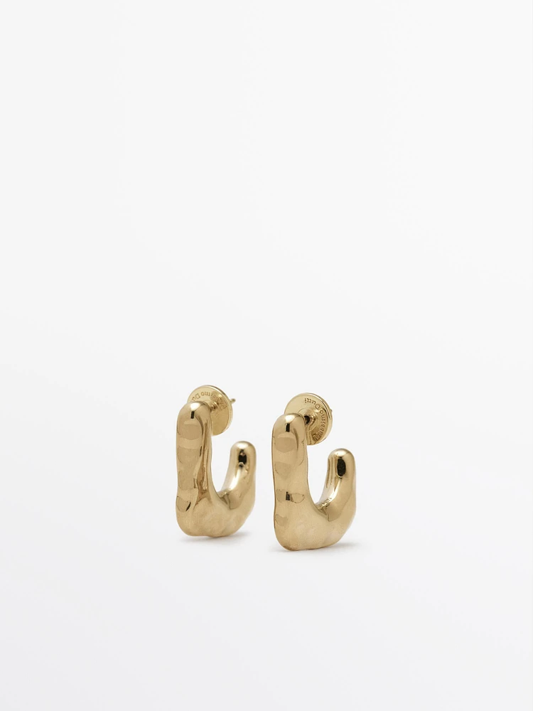 Irregular hoop earrings