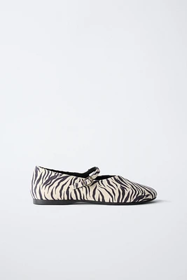 ANIMAL PRINT BALLET FLATS