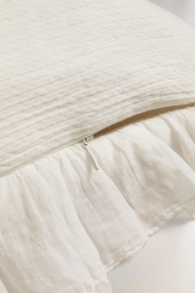 HOUSSE DE COUSSIN TEXTURE VOLANT