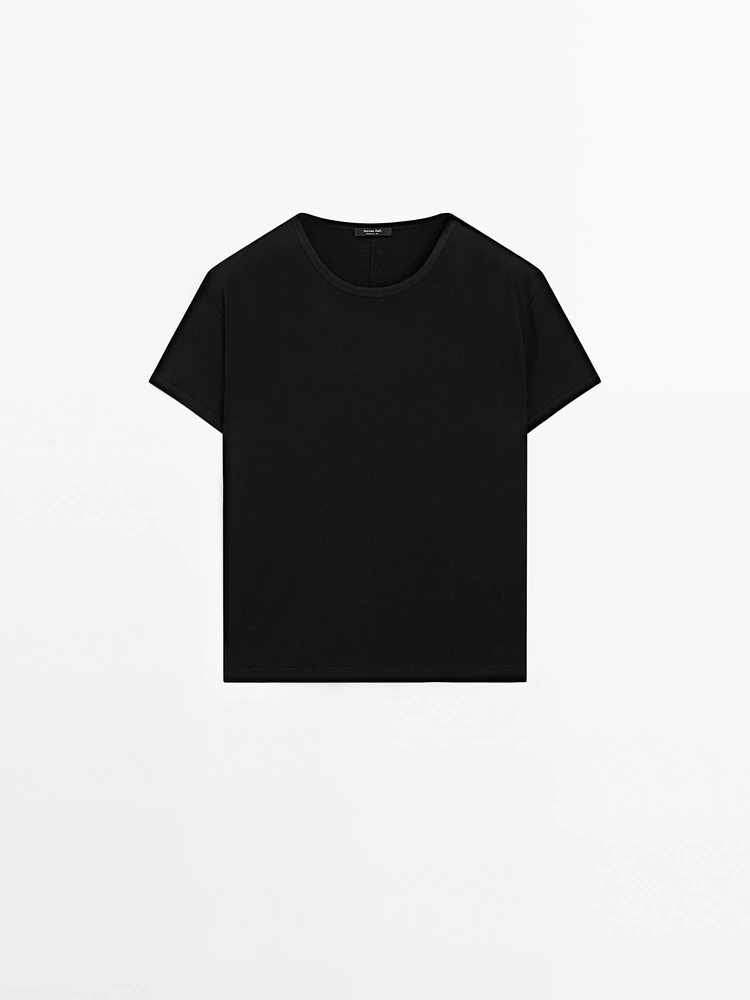 100% cotton short-sleeve T-shirt