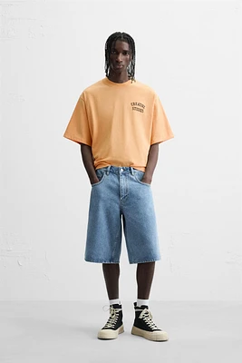 T-SHIRT À IMPRIMÉ STYLE UNIVERSITAIRE