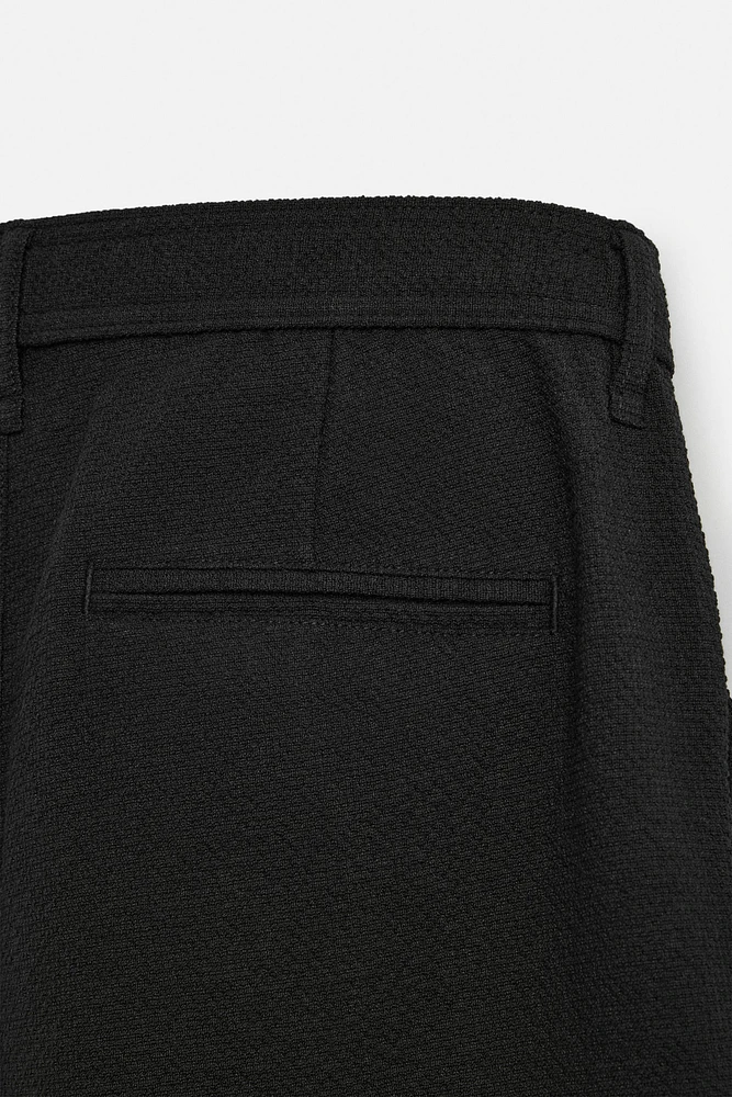 TEXTURED REGULAR FIT SHORTS