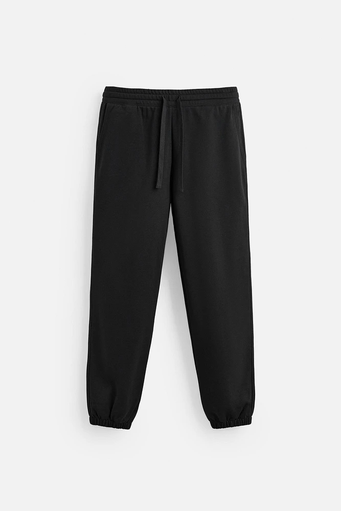 BASIC JOGGING PANTS