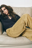 VELVET BLOUSE