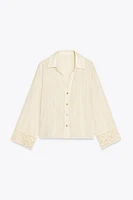 GUIPURE LACE SLEEVE SHIRT