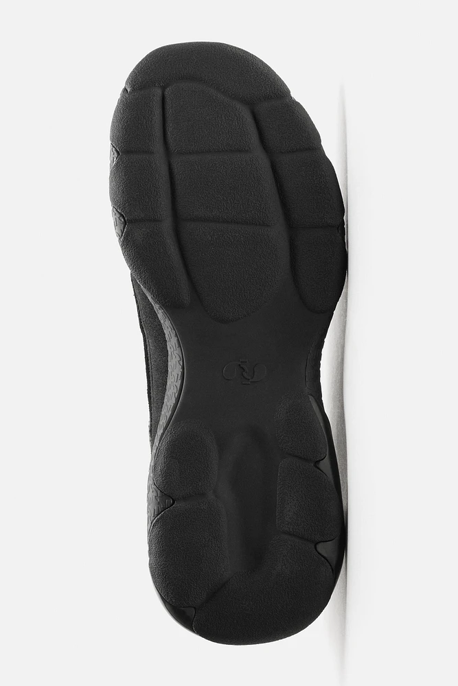 MONOCHROME SNEAKERS