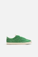 PADDED SNEAKERS