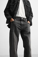 RIPPED STRAIGHT FIT JEANS