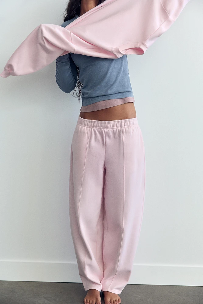 PANTALON EN MOLLETON CAROTTE